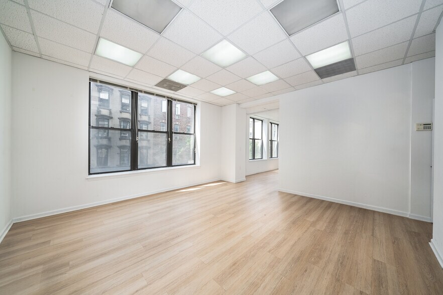More Photos Of 358-360 1st St, Hoboken Medical For Lease
