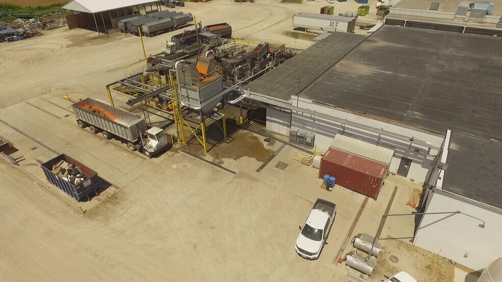 More Photos Of 303 Milo Rd, Wheatley Food Processing For Lease