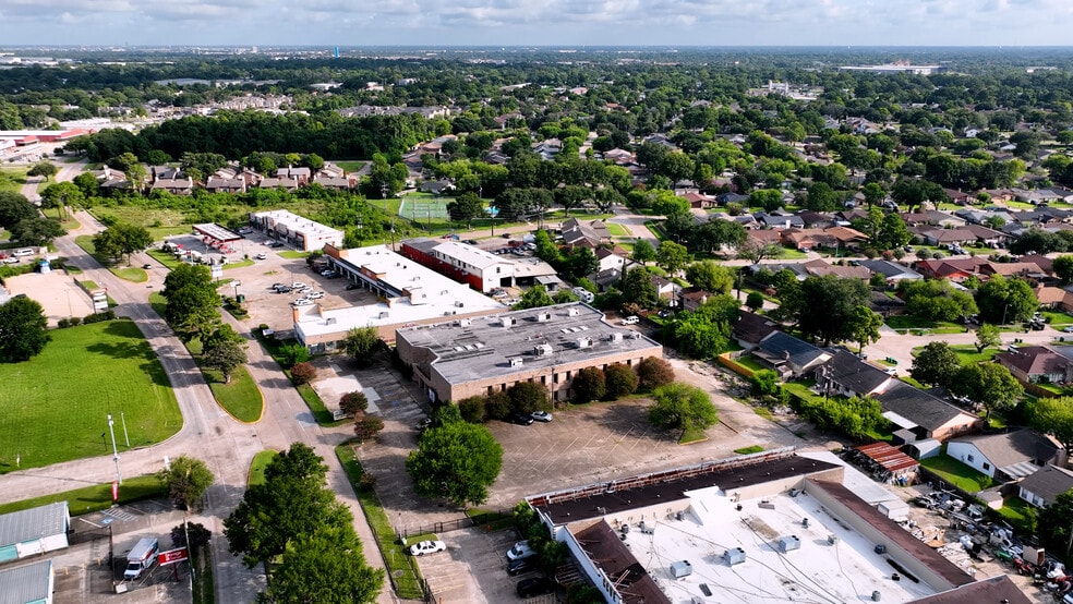 Primary Photo Of 8240 Antoine Dr, Houston Medical For Sale