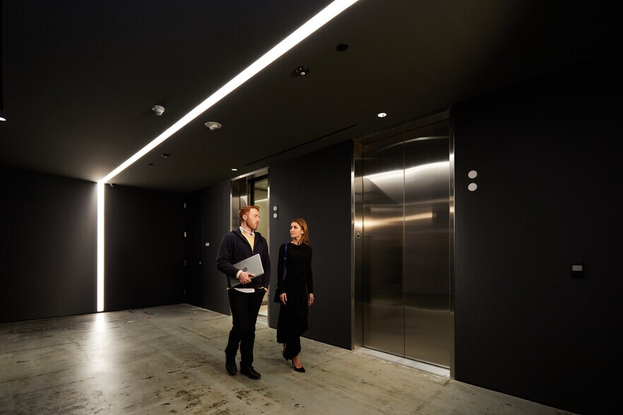 More Photos Of 2049 Century Park E, Los Angeles Office For Lease