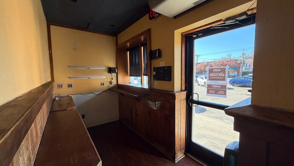 More Photos Of 2124-2162 Merrick Ave, Merrick Unknown For Lease