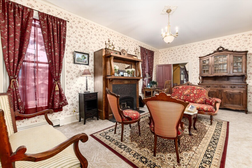 More Photos Of 200 Rose St, Georgetown Hospitality For Sale