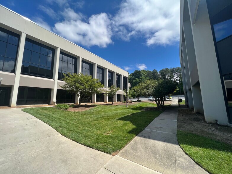 More Photos Of 1 Centerview Dr, Greensboro Unknown For Lease