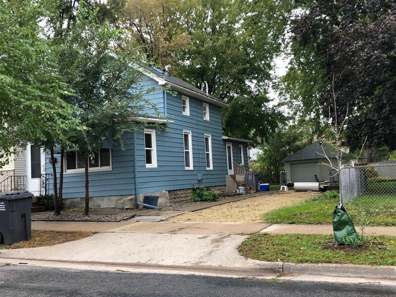 More Photos Of 745 Tyler St NE, Minneapolis Land For Sale