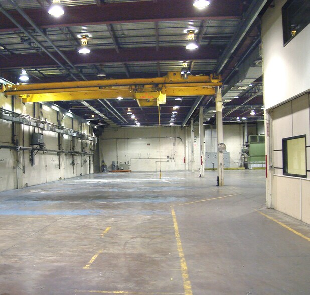 More Photos Of 595 Trabold Rd, Rochester Manufacturing For Lease