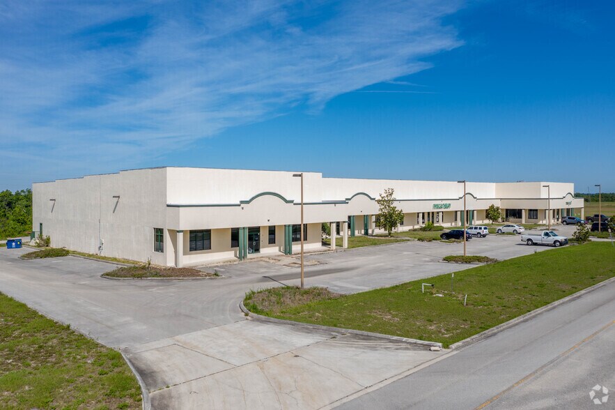 More Photos Of 1750 Longleaf Blvd, Lake Wales Warehouse For Sale