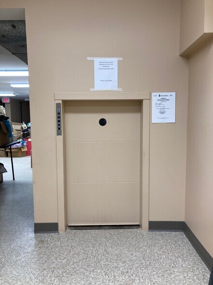 More Photos Of 118 E Superior St, Duluth Storefront Retail Office For Sale