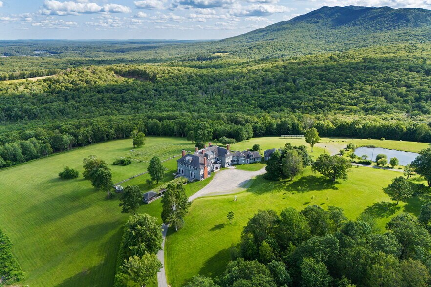 More Photos Of 4 Windmill Hill rd, Dublin Specialty For Sale