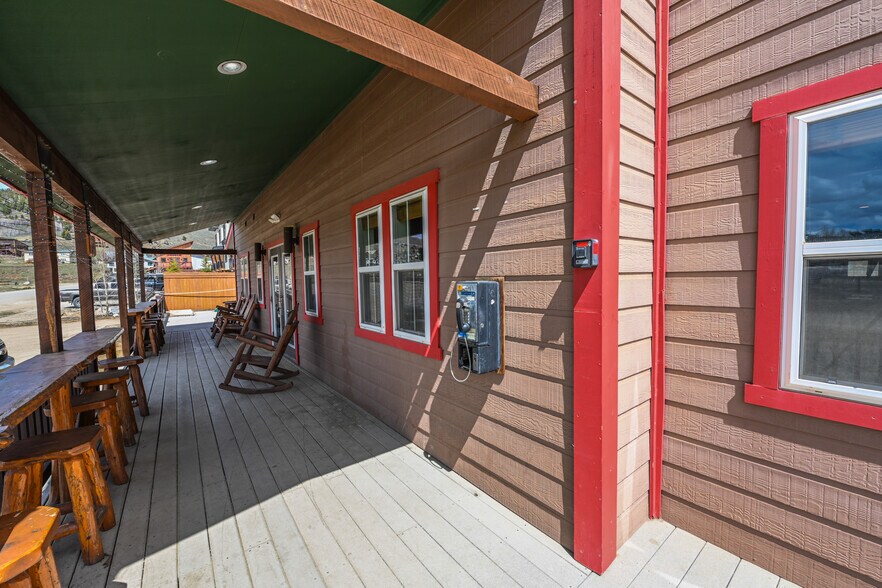 More Photos Of 228 Elcho Ave, Crested Butte Service Station For Sale
