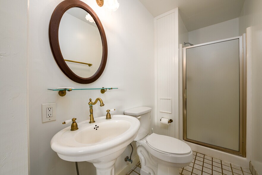 More Photos Of 1526 Highway 255 N, Sautee Nacoochee Hotel For Sale