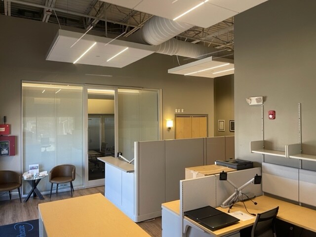 More Photos Of 623 Centre St, Brockton Office For Lease