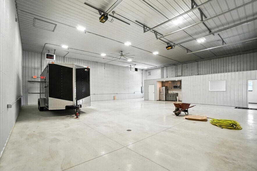 More Photos Of 126 Lotze St, Findlay Flex For Sale