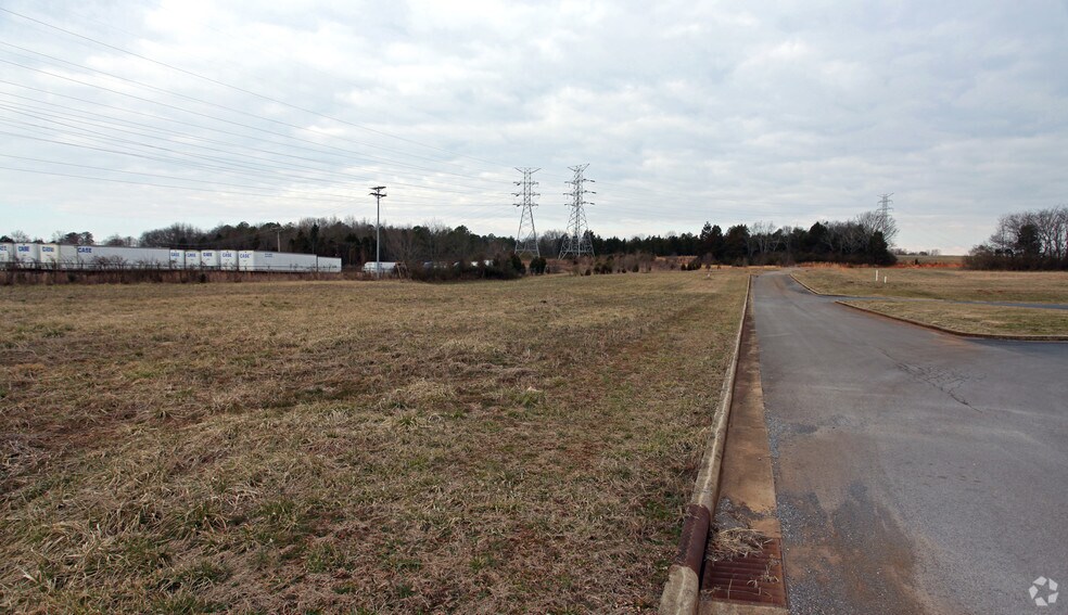 More Photos Of Congress Parkway North, Athens Land For Sale