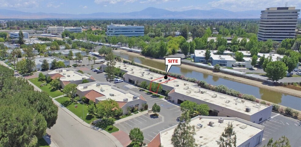 More Photos Of 5301 Office Park Dr, Bakersfield Medical For Lease