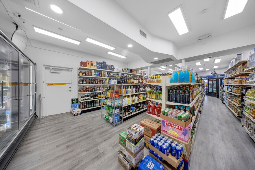 More Photos Of 2597 SW 37th Ave, Miami Storefront Retail Residential For Sale