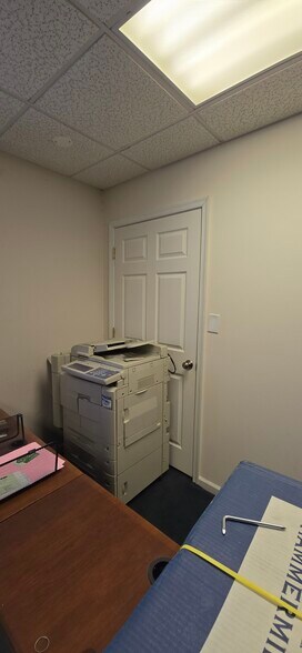 More Photos Of 9203 Enterprise Ct, Manassas Industrial For Sale