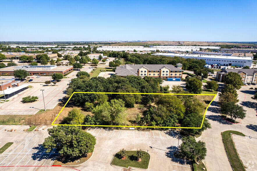 More Photos Of E Corporate Dr @ I-35, Lewisville Land For Lease