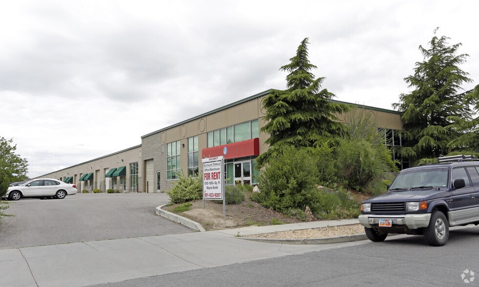 Primary Photo Of 615 W 9400 S, Sandy Manufacturing For Lease