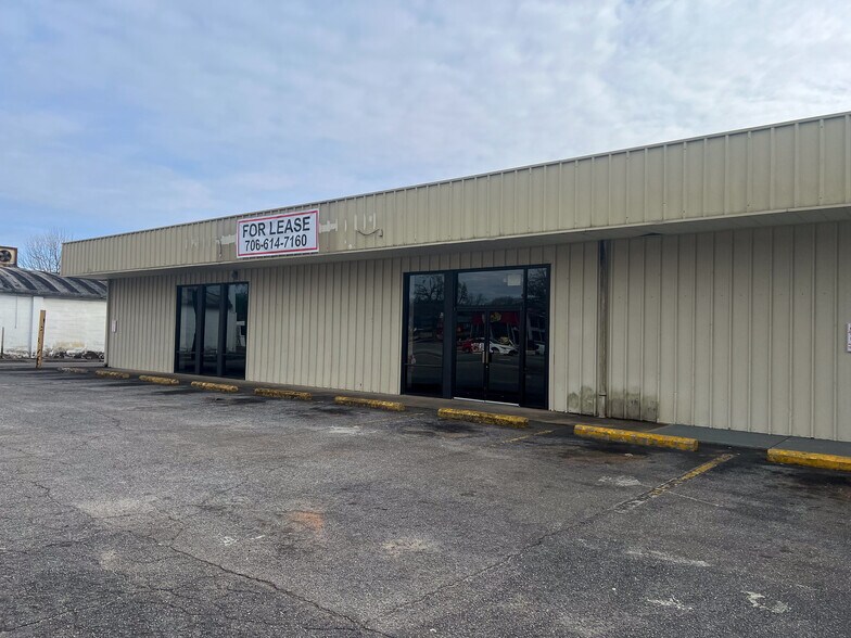 More Photos Of 2177-2181 W Broad St, Athens Freestanding For Lease