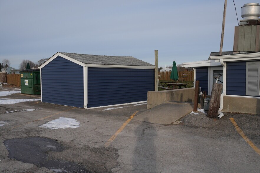 More Photos Of 7707 Dyke Rd, Fair Haven Sports And Entertainment For Sale