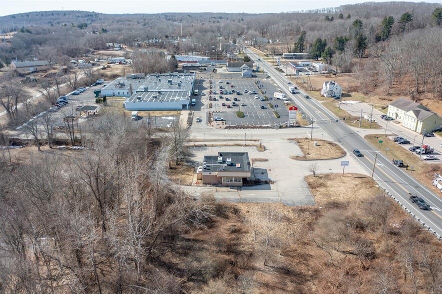 More Photos Of 641 Norwich New London Tpke, Uncasville Fast Food For Sale