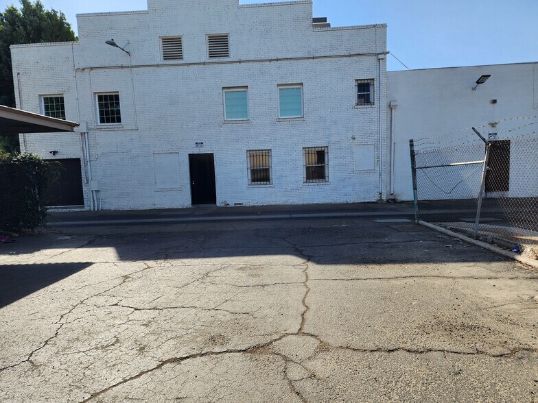 More Photos Of 142-144 N K St, Tulare Restaurant For Sale