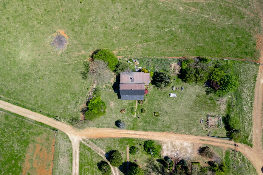 More Photos Of 2416 Lowesville Rd, Amherst Hospitality For Sale