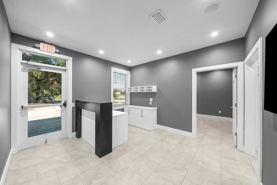 More Photos Of , Panama City Office For Sale