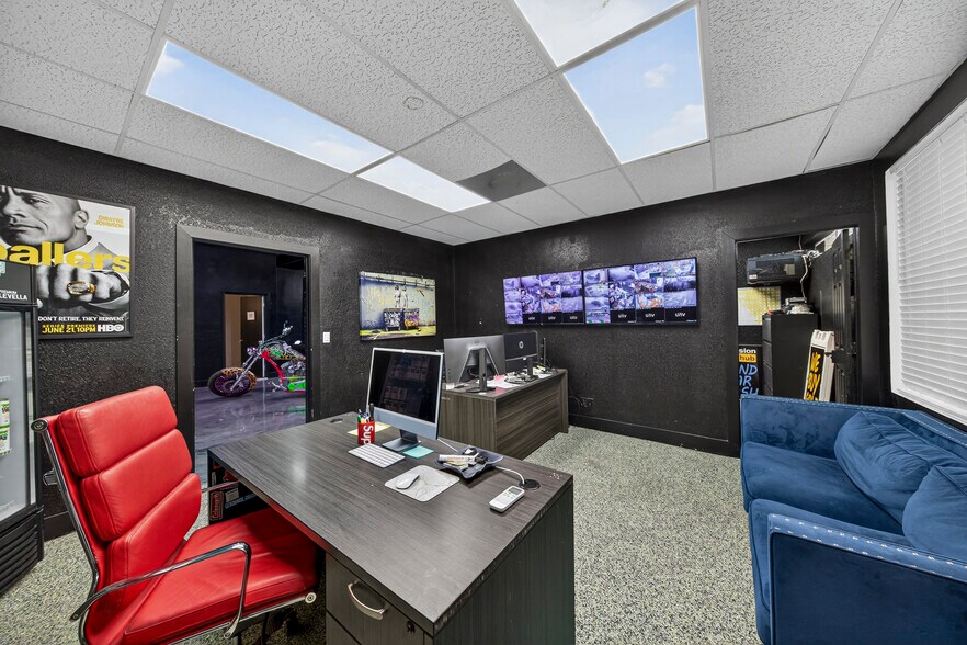More Photos Of 1090 S 56th Ave, Hollywood Auto Repair For Sale