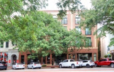 More Photos Of 1520 Main St, Columbia Storefront Retail Residential For Lease