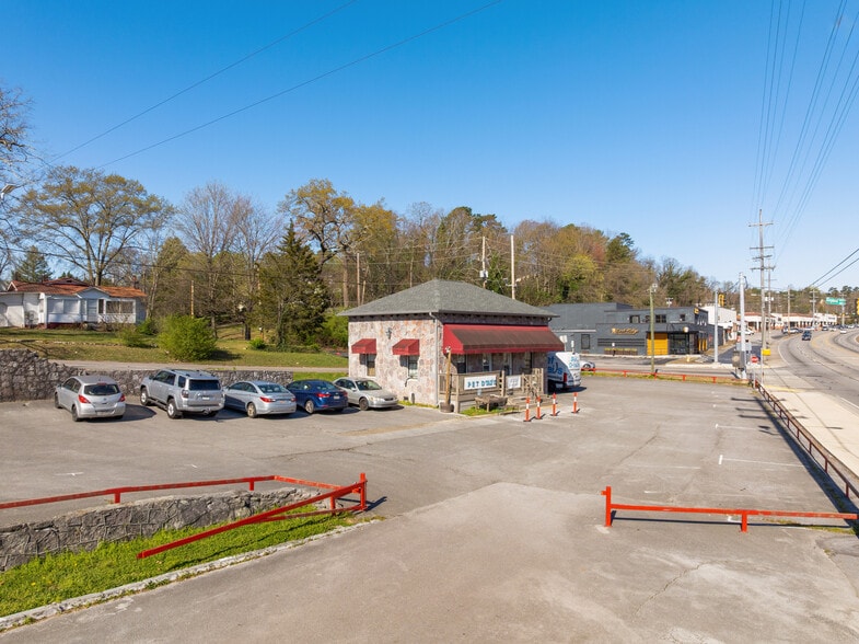 More Photos Of 3900 Ringgold Rd, Chattanooga Freestanding For Sale