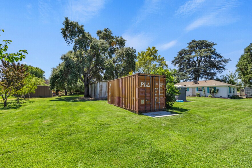 More Photos Of 9455 E Stockton Blvd, Elk Grove Specialty For Sale