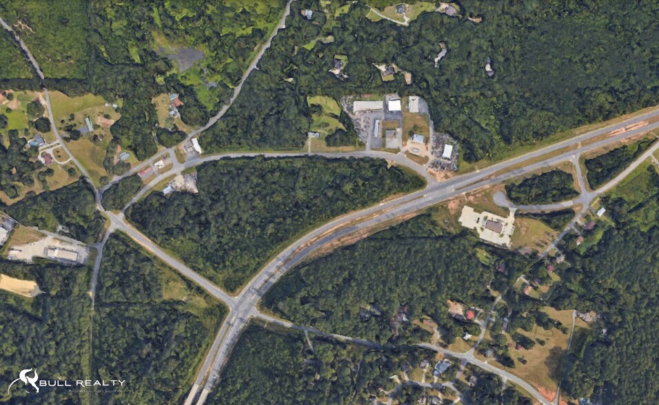 More Photos Of 2532 Highway 92, Acworth General Retail For Lease