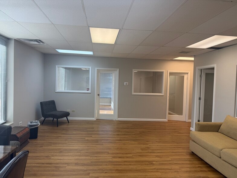 More Photos Of 3600 S Beeler St, Denver Office For Lease