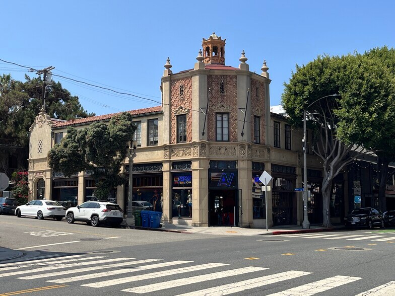 More Photos Of 185 Pier Ave, Santa Monica Office For Lease