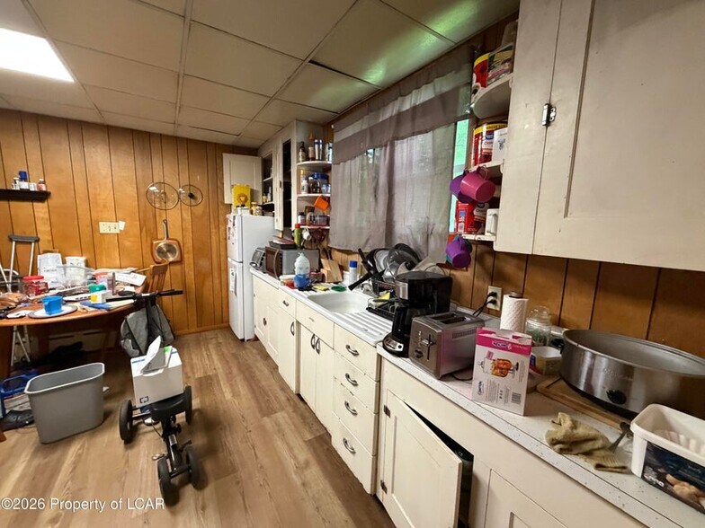 More Photos Of 71 N Kennedy St, Mcadoo Office For Sale