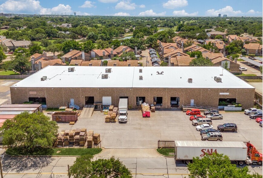 Primary Photo Of 3500-3550 Garden Brook Dr, Farmers Branch Warehouse For Lease