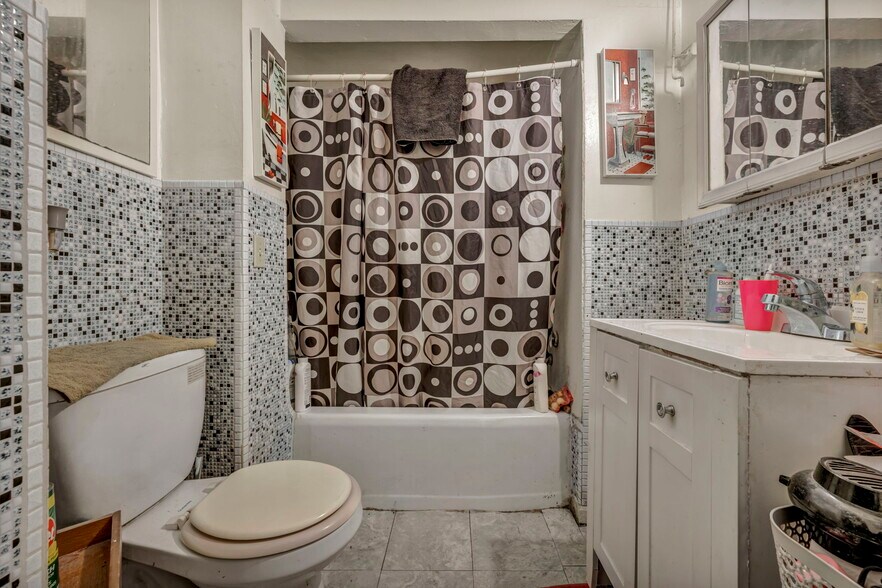 More Photos Of 2127 W 100th St, Cleveland Multifamily For Sale