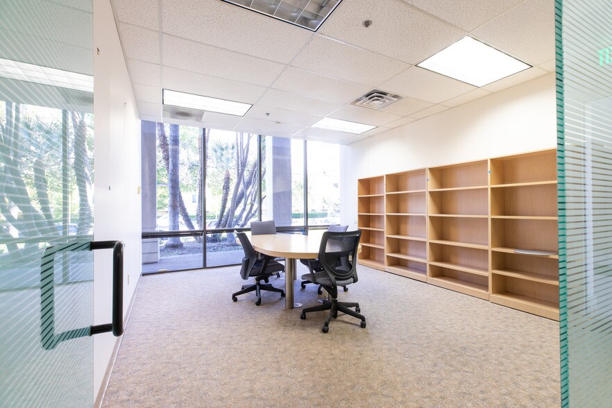 More Photos Of 21100 Erwin St, Woodland Hills Office For Sale
