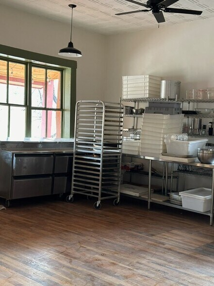 More Photos Of 17526 NM-4 Hwy, Jemez Springs Restaurant For Lease
