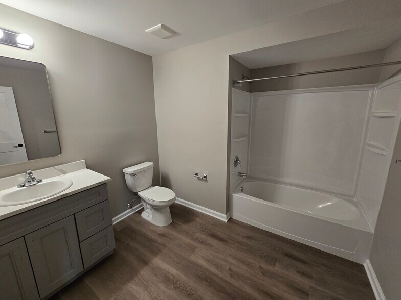 More Photos Of 237 Main St, Hackettstown Apartments For Sale