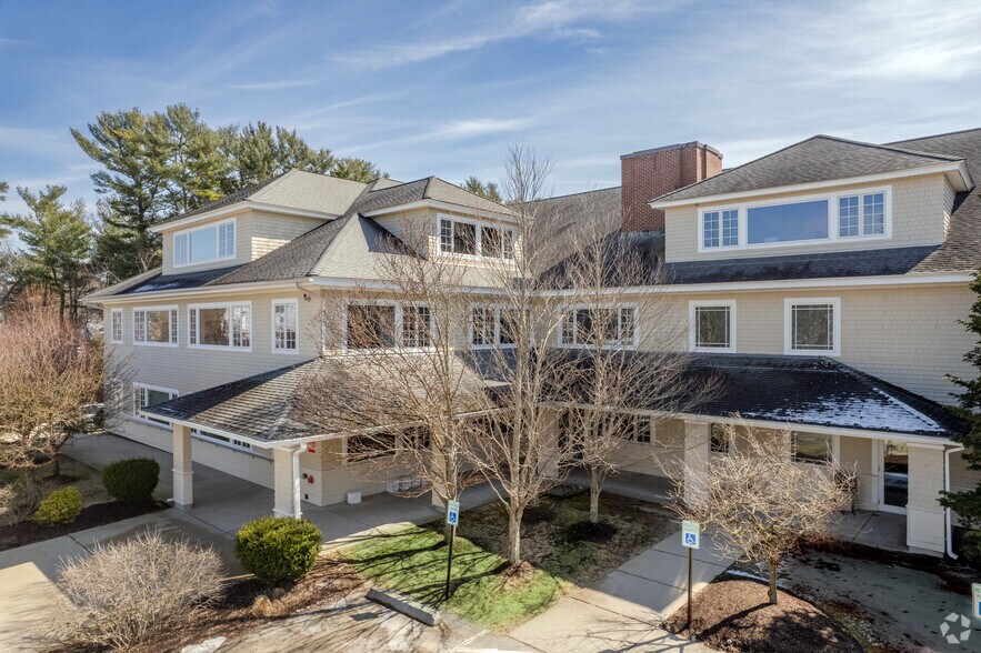 More Photos Of 95 Tremont St, Duxbury Medical For Lease