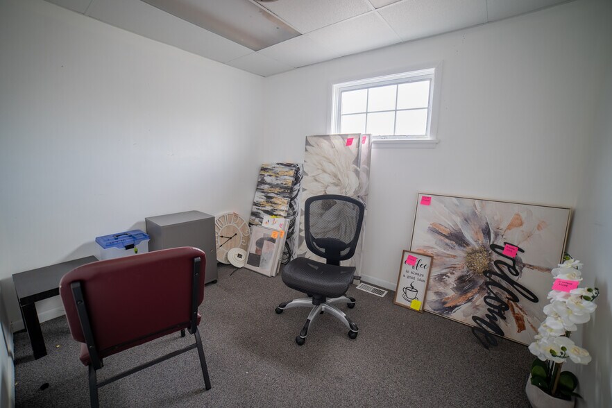 More Photos Of 120 Sturges Ave, Mansfield Medical For Sale