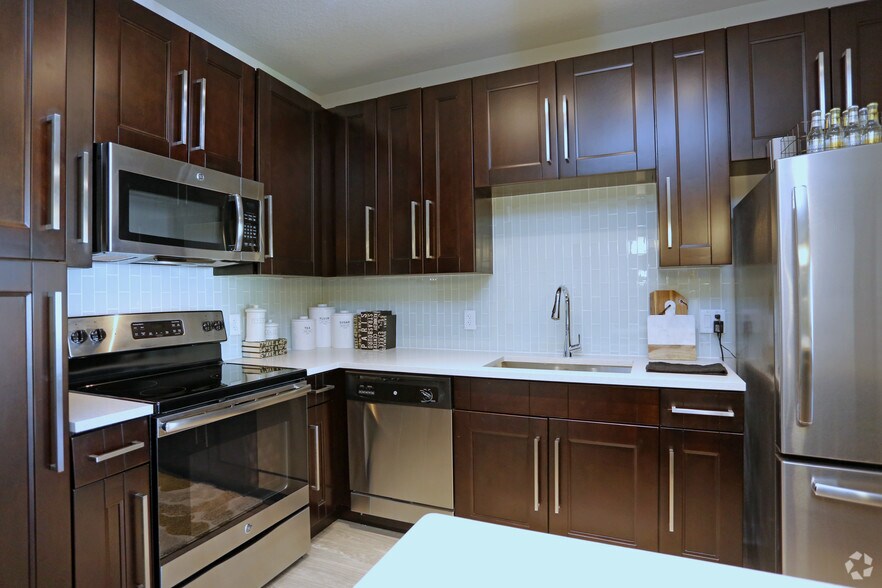 More Photos Of 190 SE 5th Ave, Delray Beach Apartments For Lease