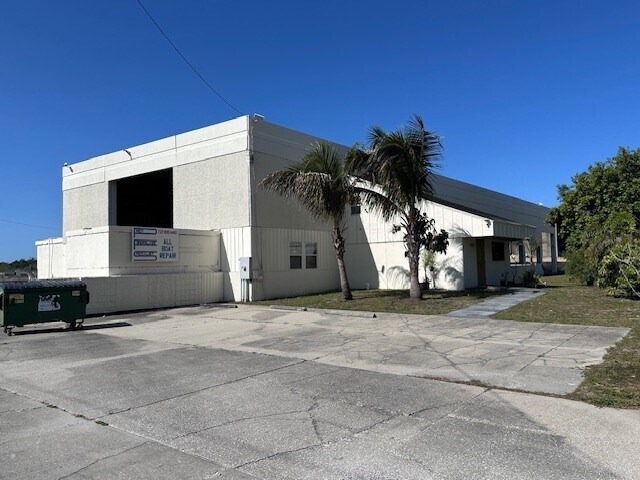 More Photos Of 761 Wesley Ave, Tarpon Springs Manufacturing For Sale
