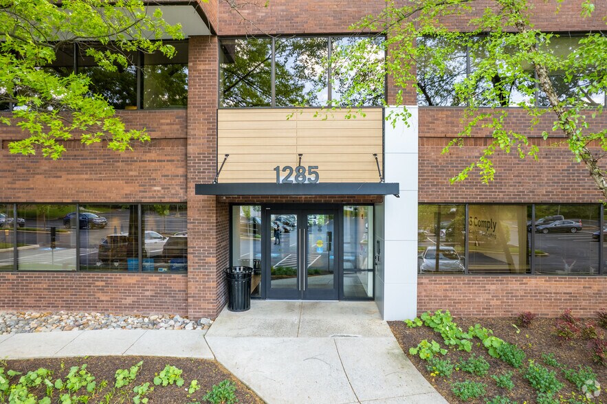 More Photos Of 1285 Drummers Ln, Wayne Office For Lease