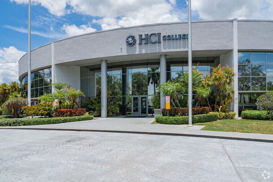 More Photos Of 1201 W Cypress Creek Rd, Fort Lauderdale Unknown For Lease