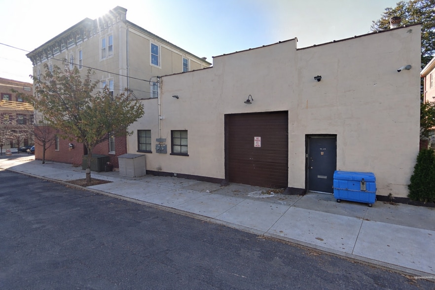 Primary Photo Of 124-15 18th Ave, Flushing Warehouse For Sale
