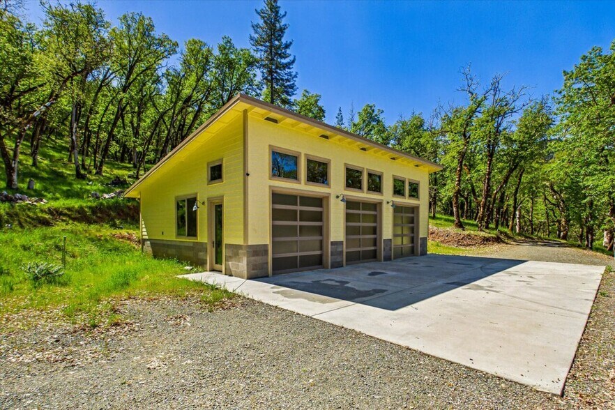 More Photos Of 6691 Reading Creek Rd, Douglas City Land For Sale
