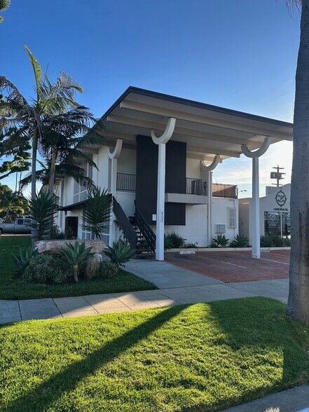 More Photos Of 4545-4547 Fanuel St, San Diego Office For Lease